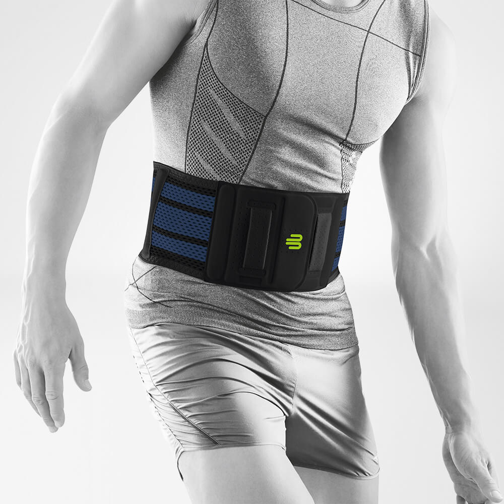 Ceinture pour le dos noire Vue avant Vue avant d'une ceinture de sport noire pour le dos sur un corps stylisé en gris