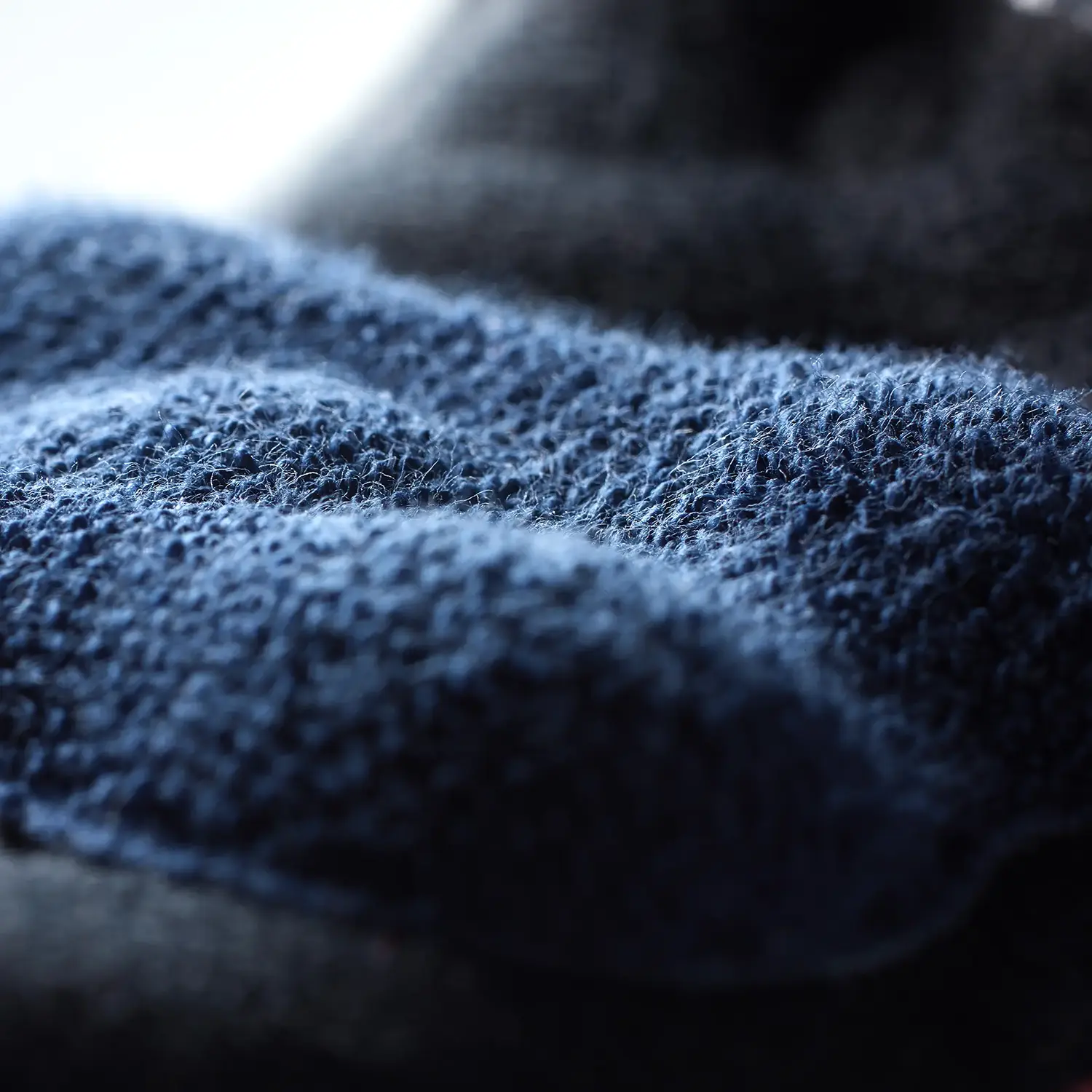 Détail de l'orthèse de coude Five Point Pad Vue en gros plan du coussinet recouvert de matériau doux à l'intérieur du Sports Elbow Strap