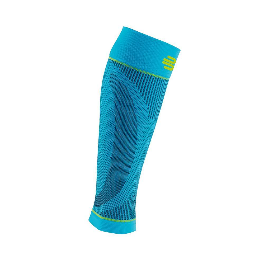 Sports Compression Sleeves Lower Leg rivera Manchons de compression sport pour le bas de la jambe en vue oblique sur fond blanc